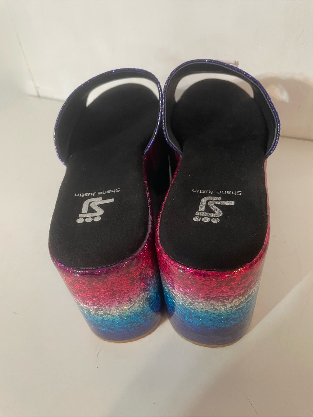 Shane Justin Cotton Candy Rainbow Burst Slides - Picture 3 of 9